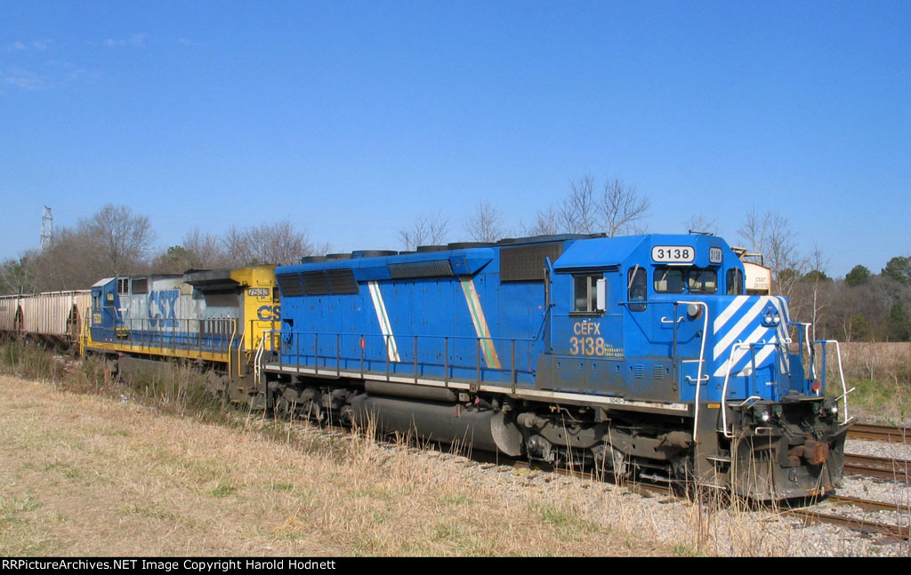 CEFX 3138 & CSX 7533 are tied up in the siding